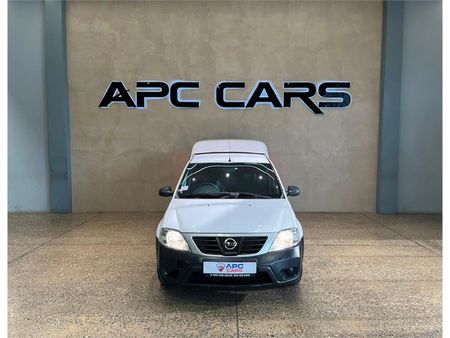 2024-Nissan-NP200-16-AC-Safety-Pack_2