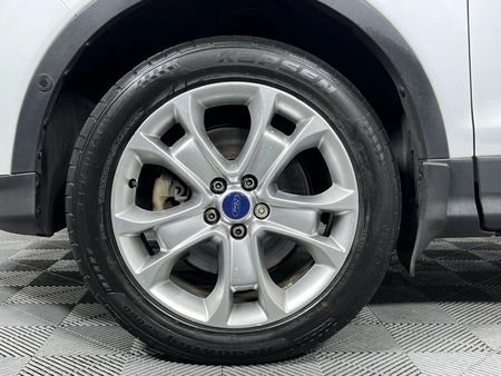 2013-Ford-Kuga-20-TDCi-Titanium-AWD-Auto_4