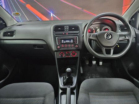 2023-Volkswagen-Polo-Vivo-14-Trendline-5-dr_6