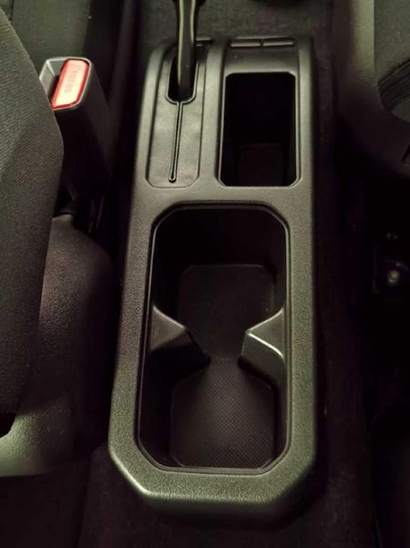 2025-Suzuki-Jimny-15-GLX-Auto_12