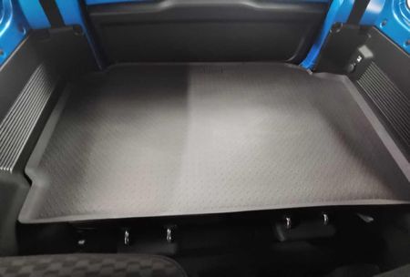 2025-Suzuki-Jimny-15-GLX-Auto_13