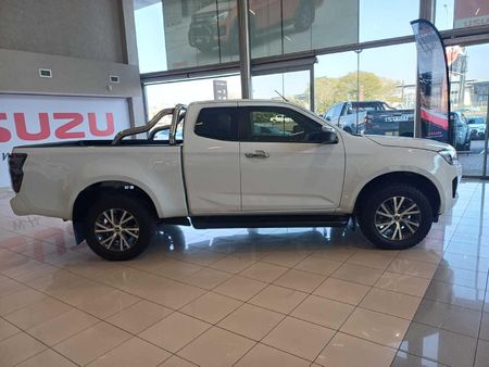 2026-Isuzu-D-Max-30-DDI-LSE-Auto-E-Cab_2