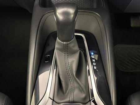 2021-Toyota-Corolla-18-XS-Auto_10