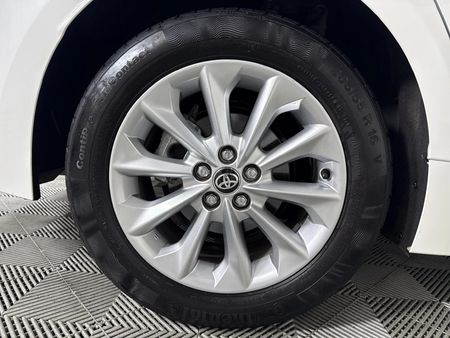 2021-Toyota-Corolla-18-XS-Auto_7
