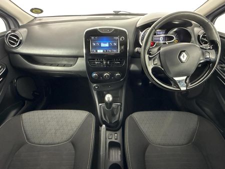 2014-Renault-Clio-IV-900T-Expression-5-dr-66kW_1