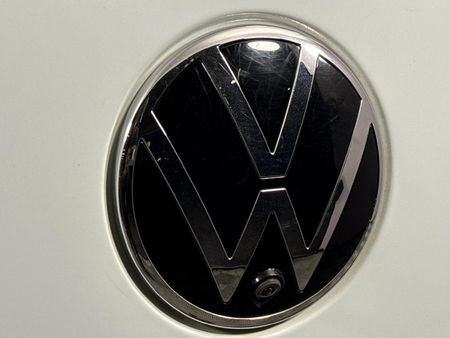 2024-Volkswagen-Amarok-20-TDI-125kW-4Motion-Life-Auto-Double-Cab_11