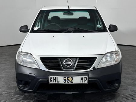 2021-Nissan-NP200-16-AC-Safety-Pack_11