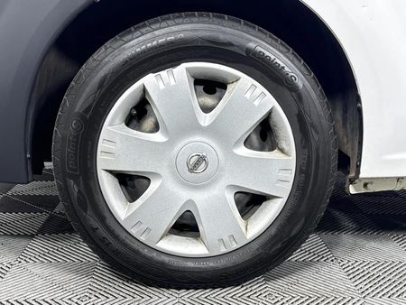 2021-Nissan-NP200-16-AC-Safety-Pack_2