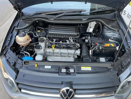 2024-Volkswagen-Polo-Vivo-14-Trendline-5-dr_15