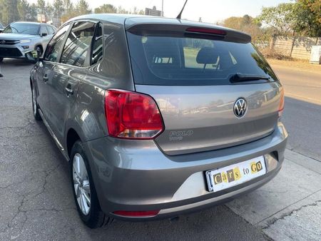 2024-Volkswagen-Polo-Vivo-14-Trendline-5-dr_6