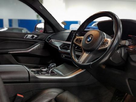 2023-BMW-X5-xDrive30d-M-Sport_9