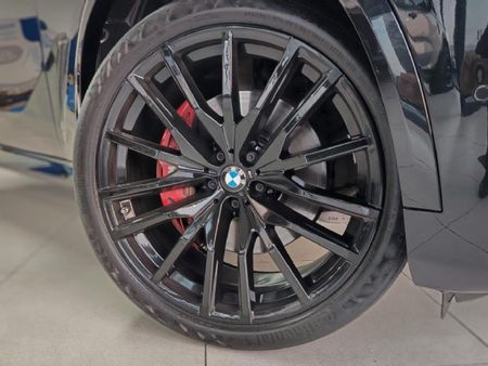 2023-BMW-X5-xDrive30d-M-Sport_5