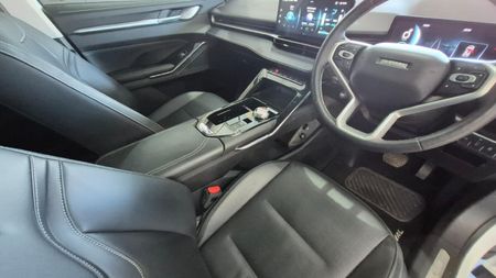 2023-Haval-H6-15T-Hybrid-Ultra-Luxury-DHT_6