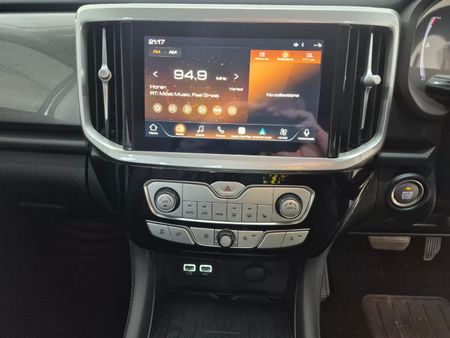 2024-GWM-P-Series-PV-20-TD-LT-Auto-Double-Cab_9