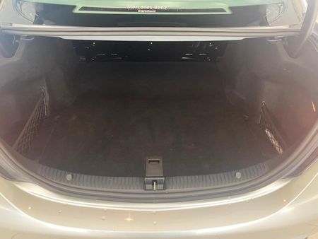 2018-Mercedes-Benz-C-Class-C-200-Auto_4