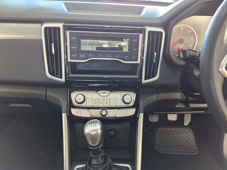 2026-GWM-P-Series-P300-20TD-SX-Single-Cab_9