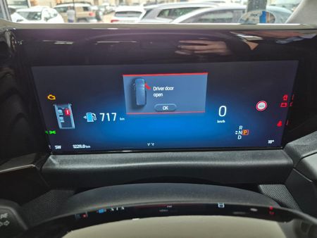2025-Ford-Tourneo-Custom-20-TDCi-LWB-Trend-Auto_10