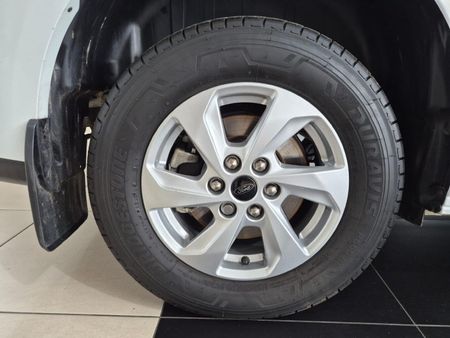 2025-Ford-Tourneo-Custom-20-TDCi-LWB-Trend-Auto_13