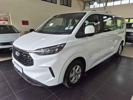 2025-Ford-Tourneo-Custom-20-TDCi-LWB-Trend-Auto_2