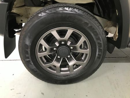 2022-Suzuki-Jimny-15-GLX-Auto_7