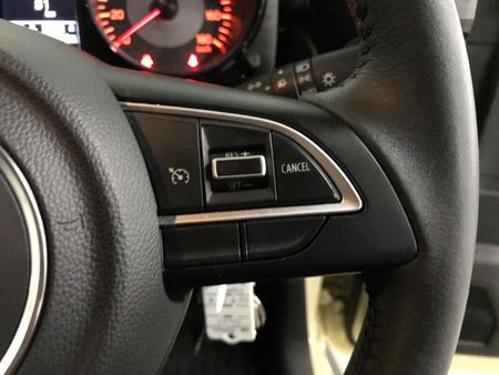 2024-Suzuki-Jimny-15-GLX-AllGrip-5-Door-Auto_15