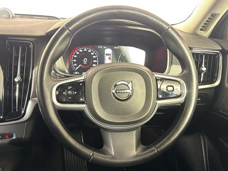 2018-Volvo-S90-D4-Inscription-Auto_11