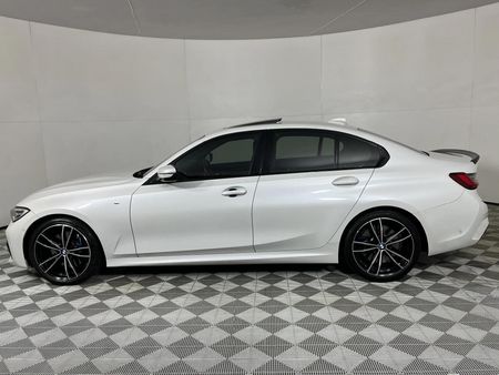 2019-BMW-3-Series-330i_20