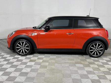2019-MINI-Hatch-Cooper-Auto_17