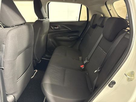 2025-Suzuki-Swift-12-GLX_3