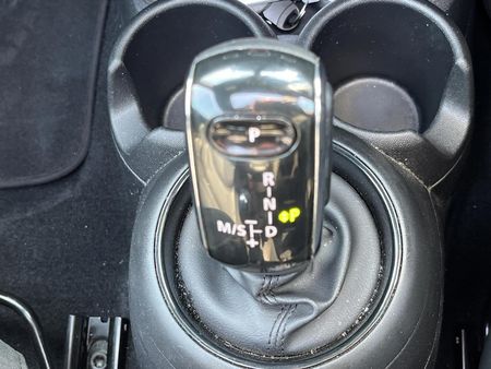2019-MINI-Hatch-Cooper-S-Auto_8