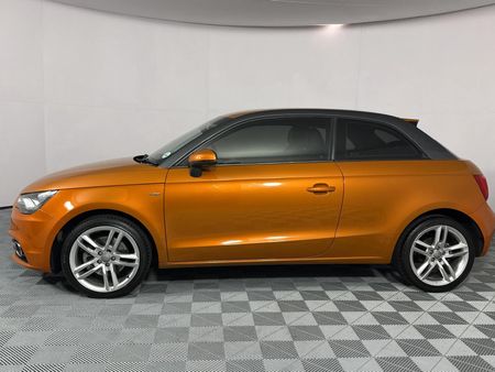 2015-Audi-A1-14-TFSI-3-dr-Ambition-Auto_16