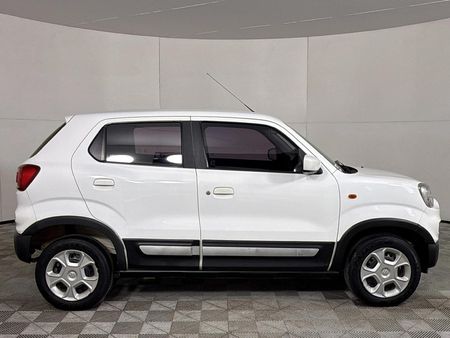 2021-Suzuki-S-Presso-10-S-Edition_16