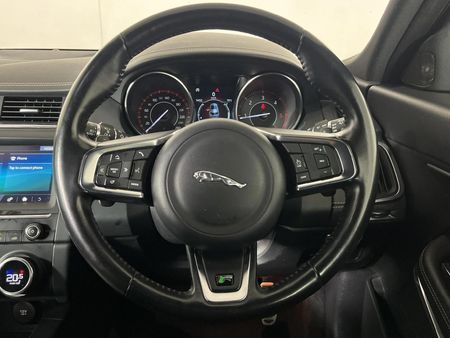 2019-Jaguar-E-Pace-D150-20D-HSE-110kW_12