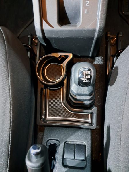2025-Suzuki-Jimny-15-GLX-Auto_9