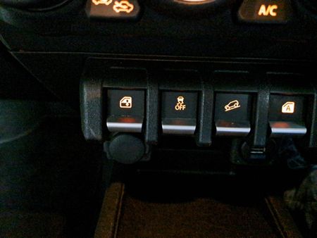 2025-Suzuki-Jimny-15-GLX-Auto_16