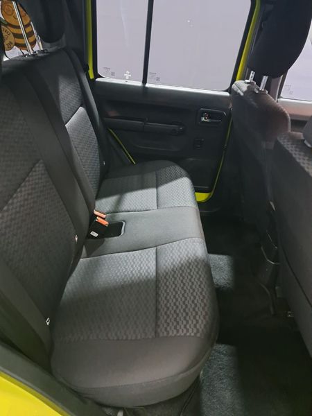 2025-Suzuki-Jimny-15-GLX-Auto_7