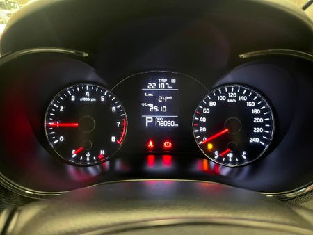 2013-Kia-Cerato-16-EX-Auto_10