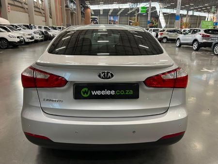 2013-Kia-Cerato-16-EX-Auto_3