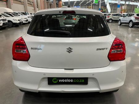2023-Suzuki-Swift-12-GA_3