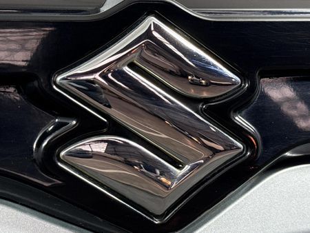 2024-Suzuki-Grand-Vitara-15-GL_11