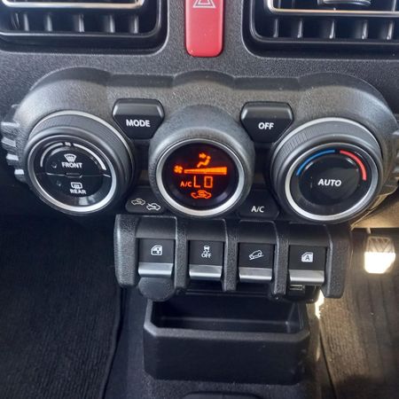 2024-Suzuki-Jimny-15-GLX-AllGrip-5-Door_20