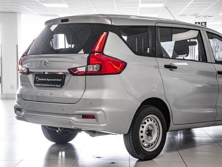 2025-Suzuki-Ertiga-15-GA_20