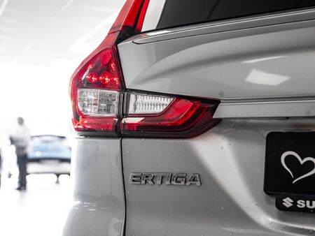 2025-Suzuki-Ertiga-15-GA_21