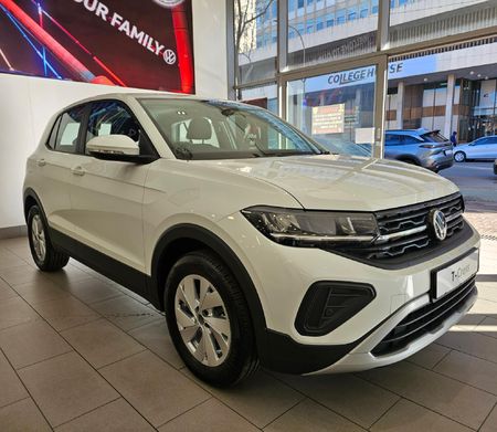 2026-Volkswagen-T-Cross-10-TSI-Auto_15