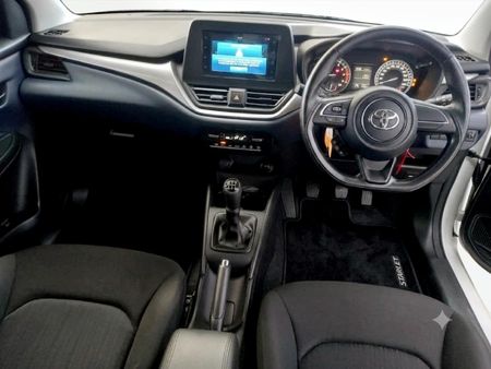 2026-Toyota-Starlet-15-XS_5