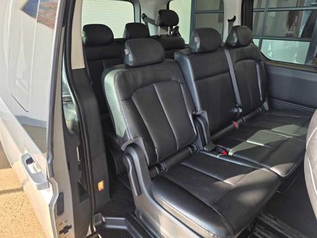 2022-Hyundai-Staria-22d-Executive-Auto_16