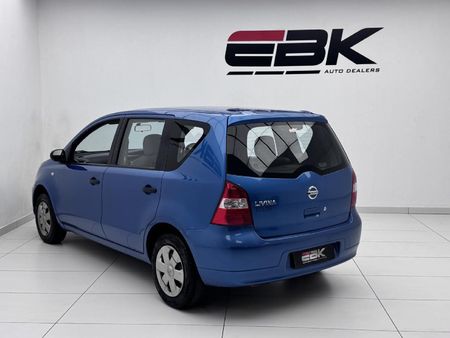 2008-Nissan-Livina-16-Visia_3