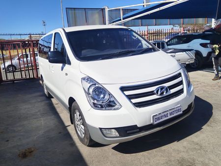 2016-Hyundai-H-1-25-CRDi-Elite-Auto_1