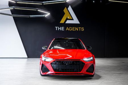 2022-Audi-RS6-quattro-Avant_1