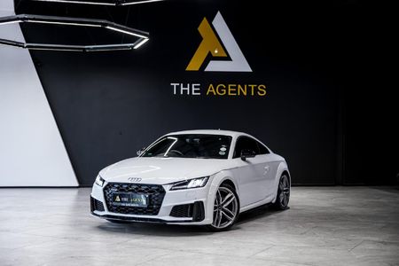 2022-Audi-TT-S-Coupe-quattro-Auto-228kW_2